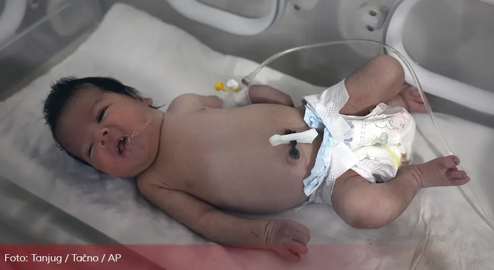 beba rodjena u rusevinama sirija tanjugap.webp